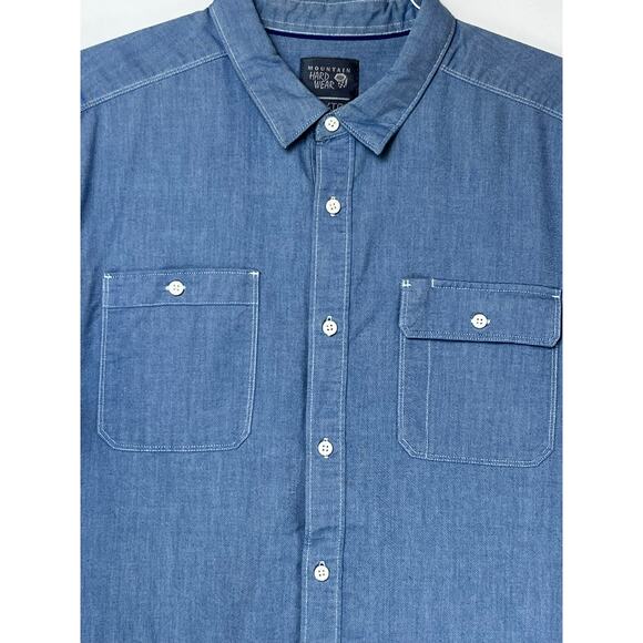 Mountain Hardwear Men's Size XL Button Up Short Sleeve Chambray Shirt - Picture 7 of 7